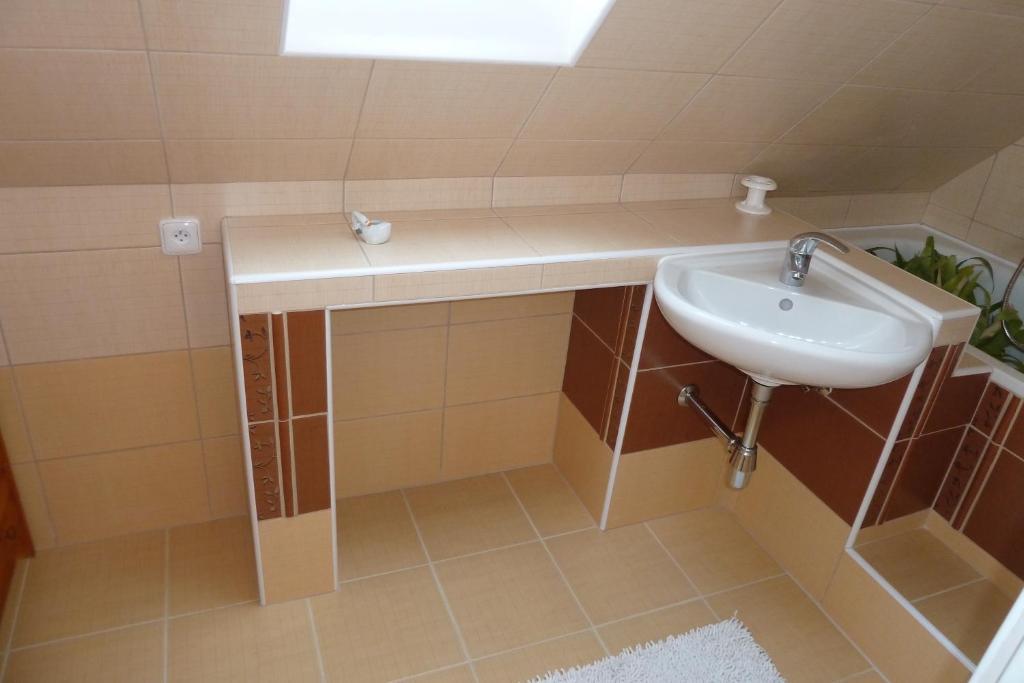 טורנוב Apartmany Cesky Raj חדר תמונה